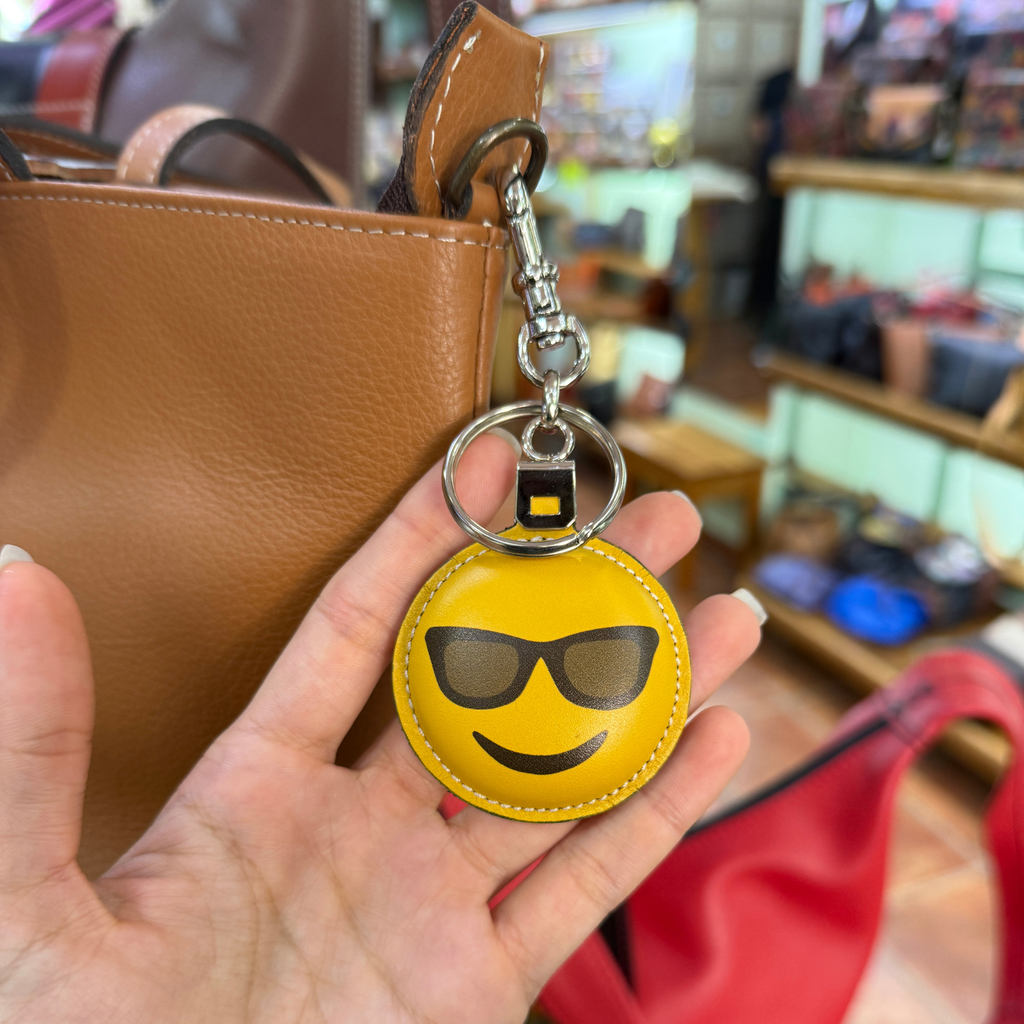 Llaveros o Charm para bolsos - Colección Smile Leather