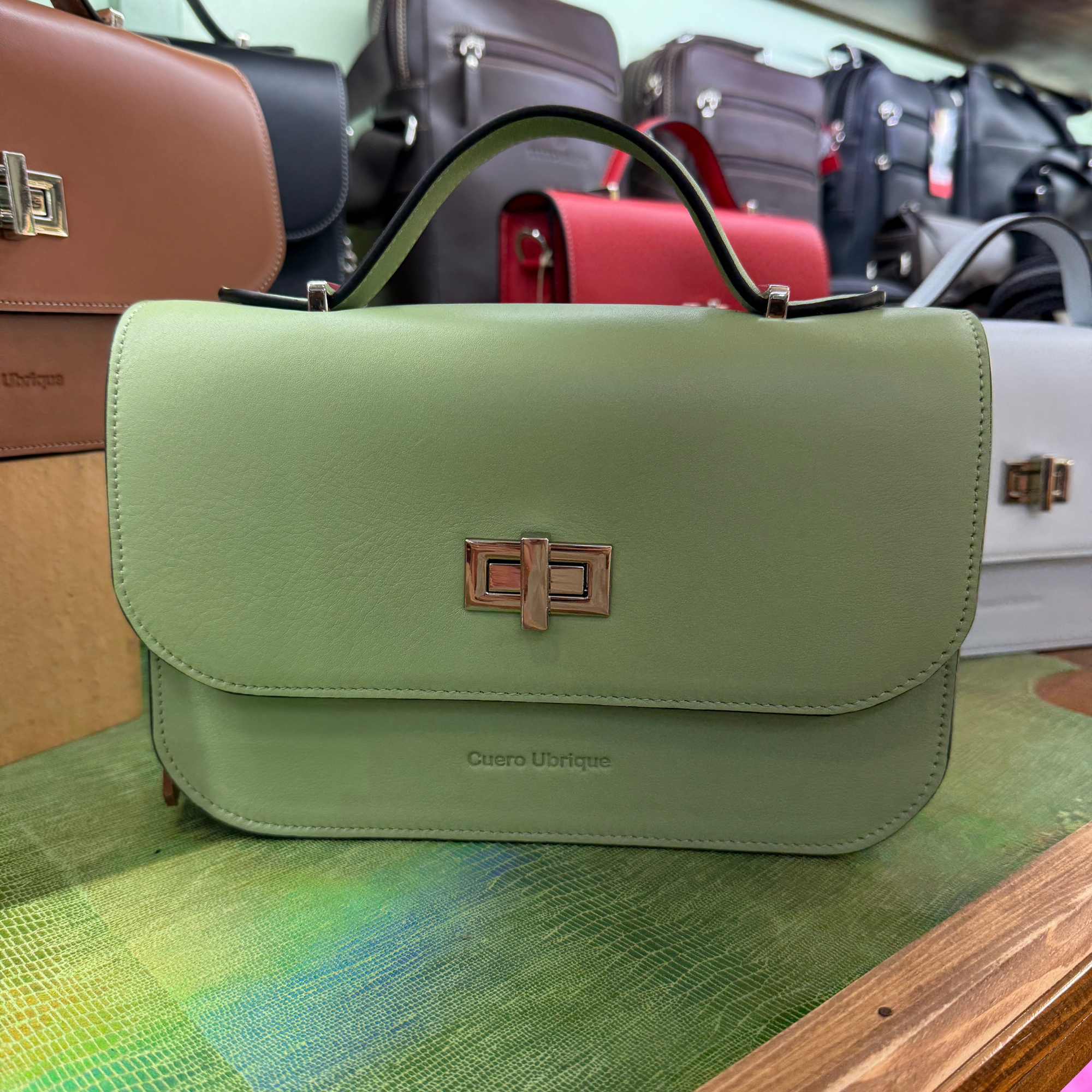 Patricia — bolso de cuero hecho en Ubrique