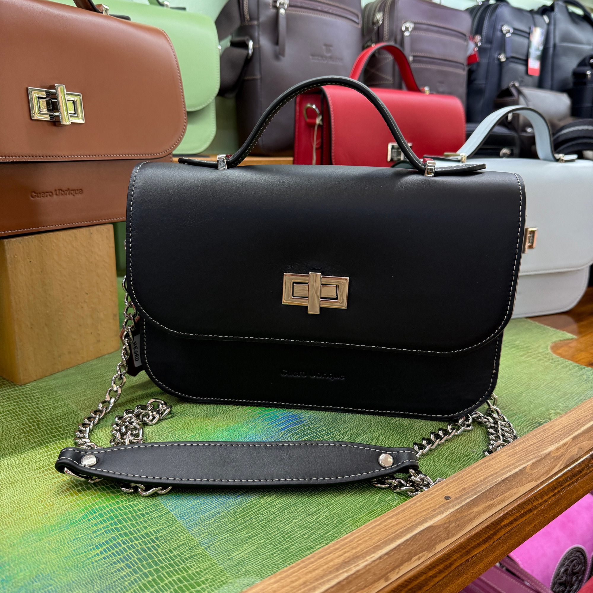 Patricia — bolso de cuero hecho en Ubrique