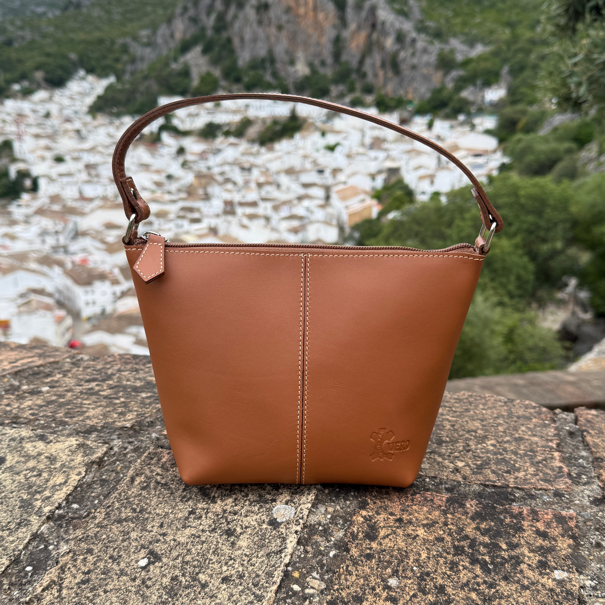 BMB - bolso de cuero hecho en Ubrique