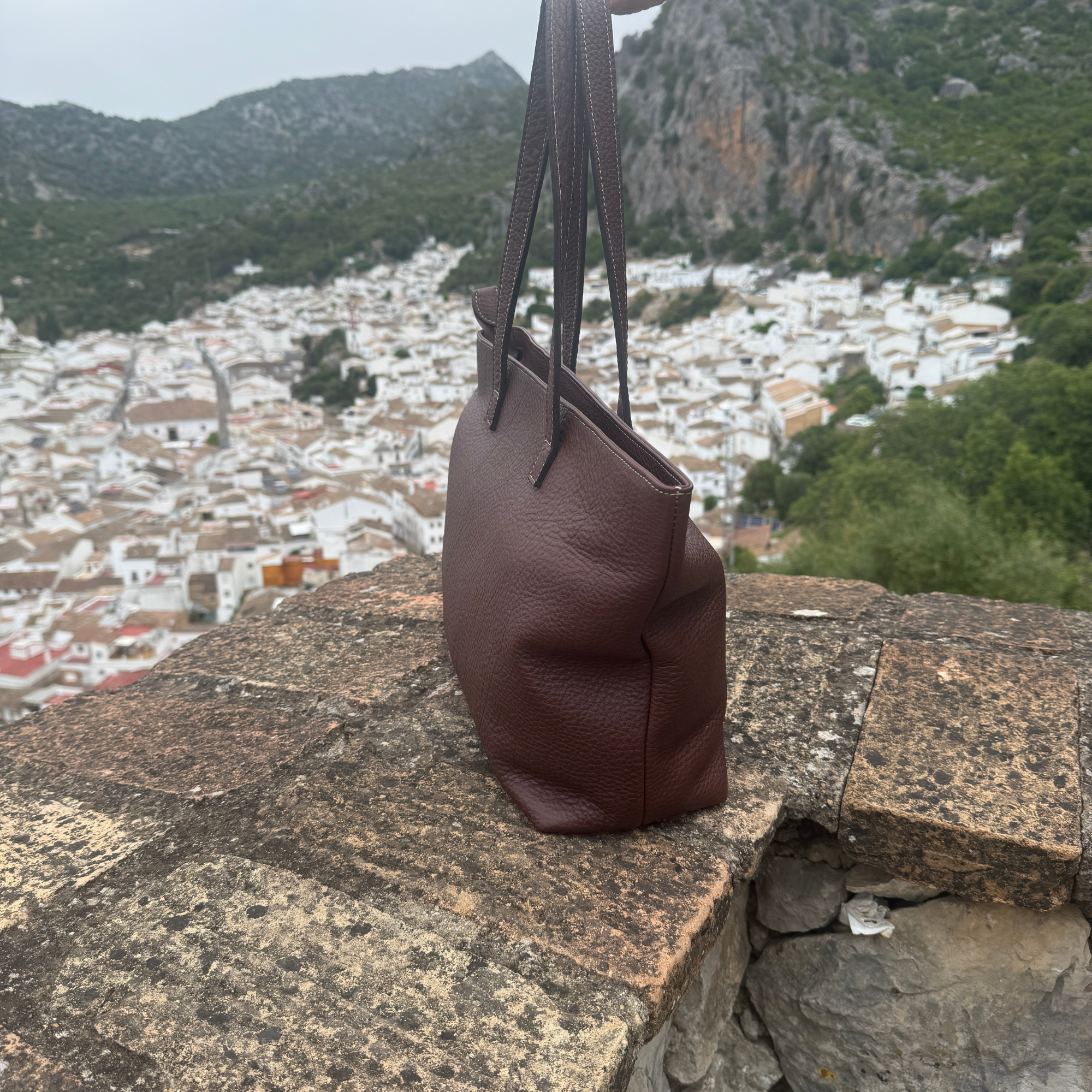 Bolso Capacha de Cuero – Hecho a Mano en Ubrique