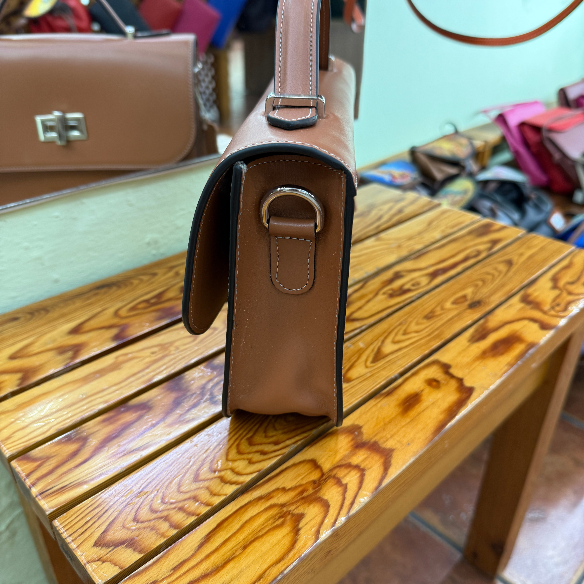 Patricia — bolso de cuero hecho en Ubrique