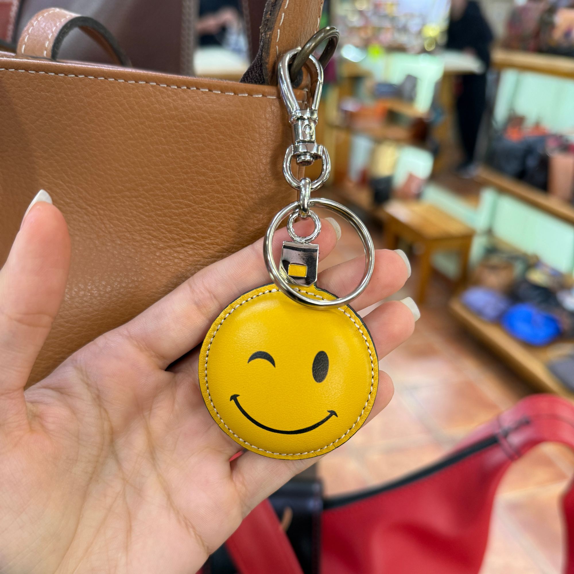 Llaveros o Charm para bolsos - Colección Smile Leather