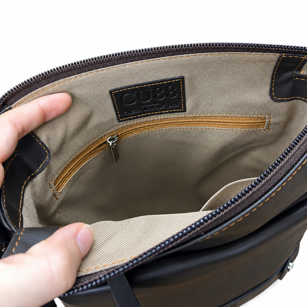 Bandolera de Hombre Grande en Cuero Natural — CU88 Ubrique