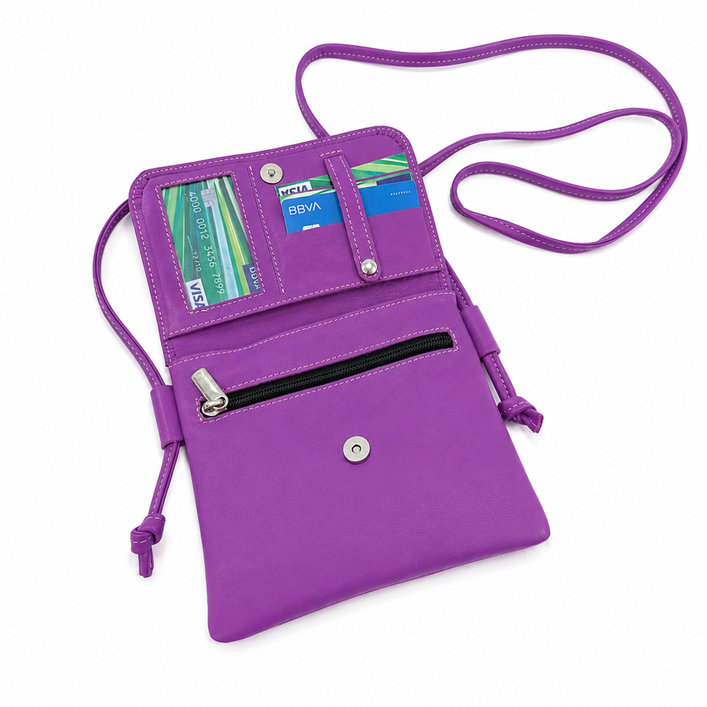 Bolso Plano de Cuero Auténtico – Elegancia Compacta